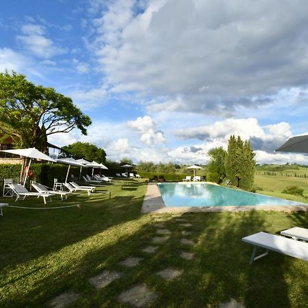 Le Rocche Di Valianoアパートホテル エクステリア 写真
